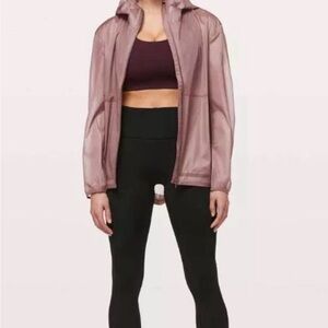 Lululemon Sheer Joy Jacket
Spanish Oak